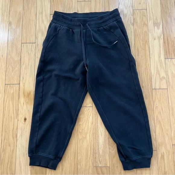 lululemon athletica women’s scuba high rise sweatpants - Picture 1 of 6